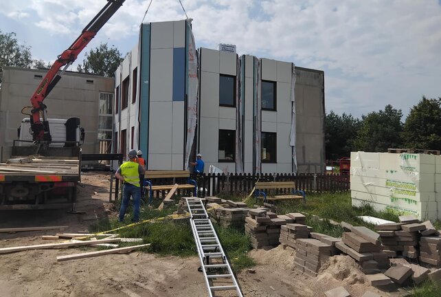 Modernizavimas naudojant inovatyvią skydinę technologiją įsibėgėja: skydai jau montuojami...